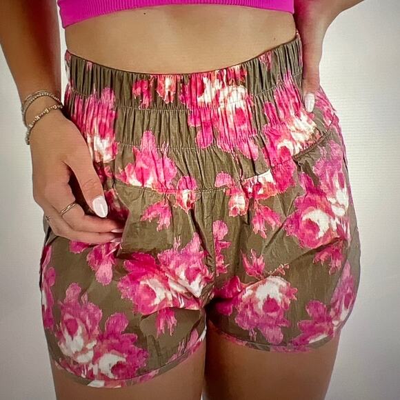 Free People Movement The Way Home Pink Brown Floral Shorts Size Medium Boho NWT - Picture 1 of 10